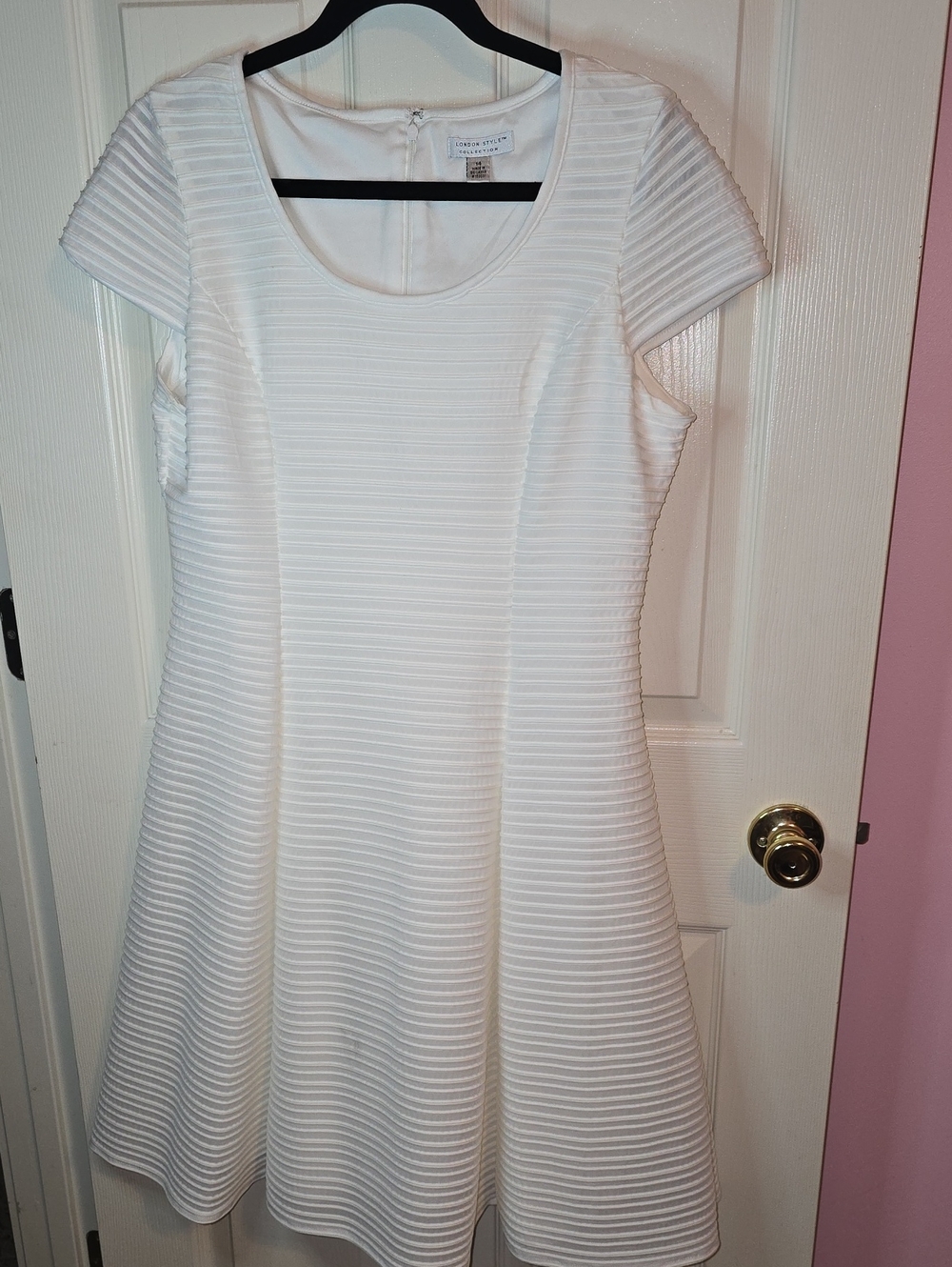 London Style White Ribbed Fit & Flare Dress